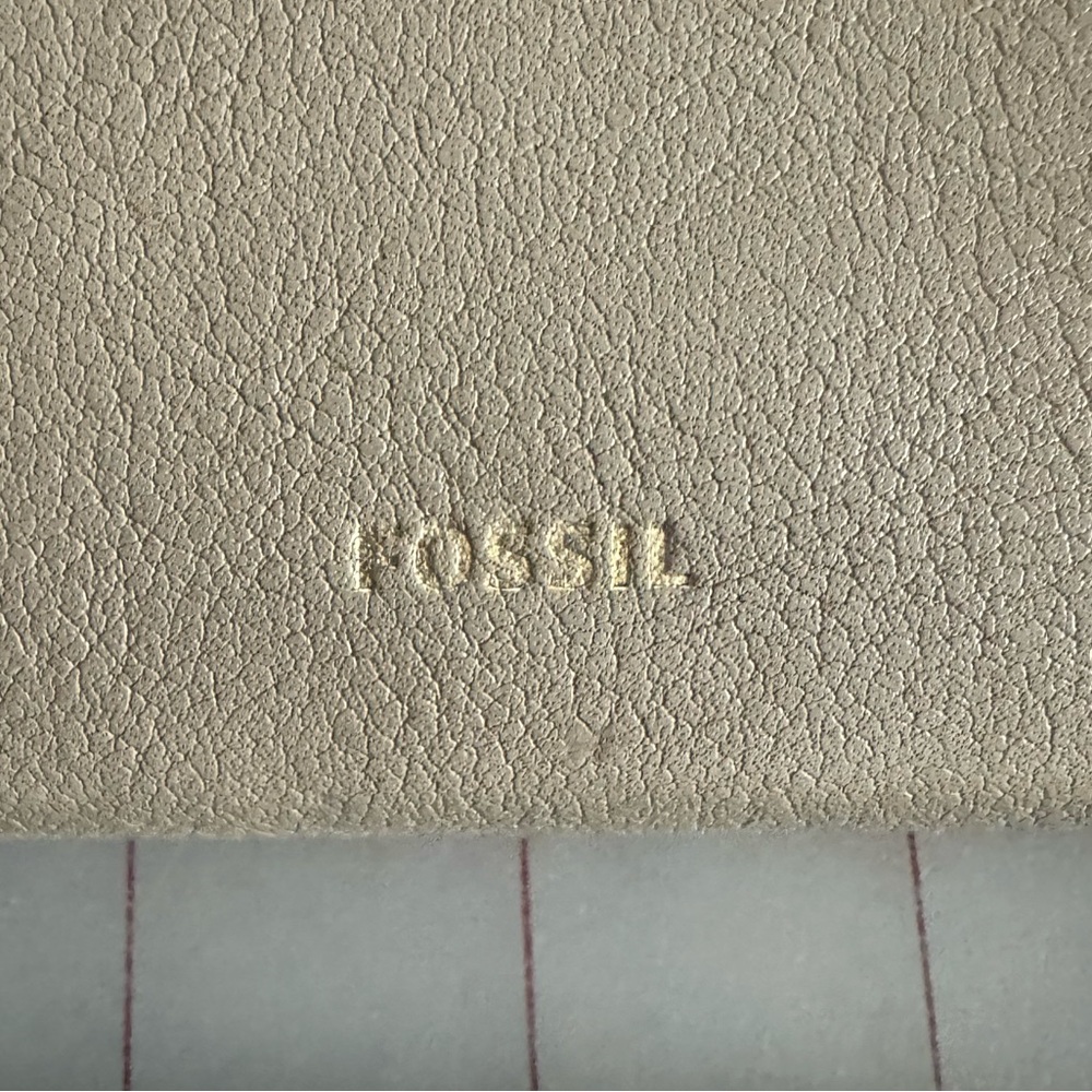 Fossil Zip Around Wristlet Wallet - image 3
